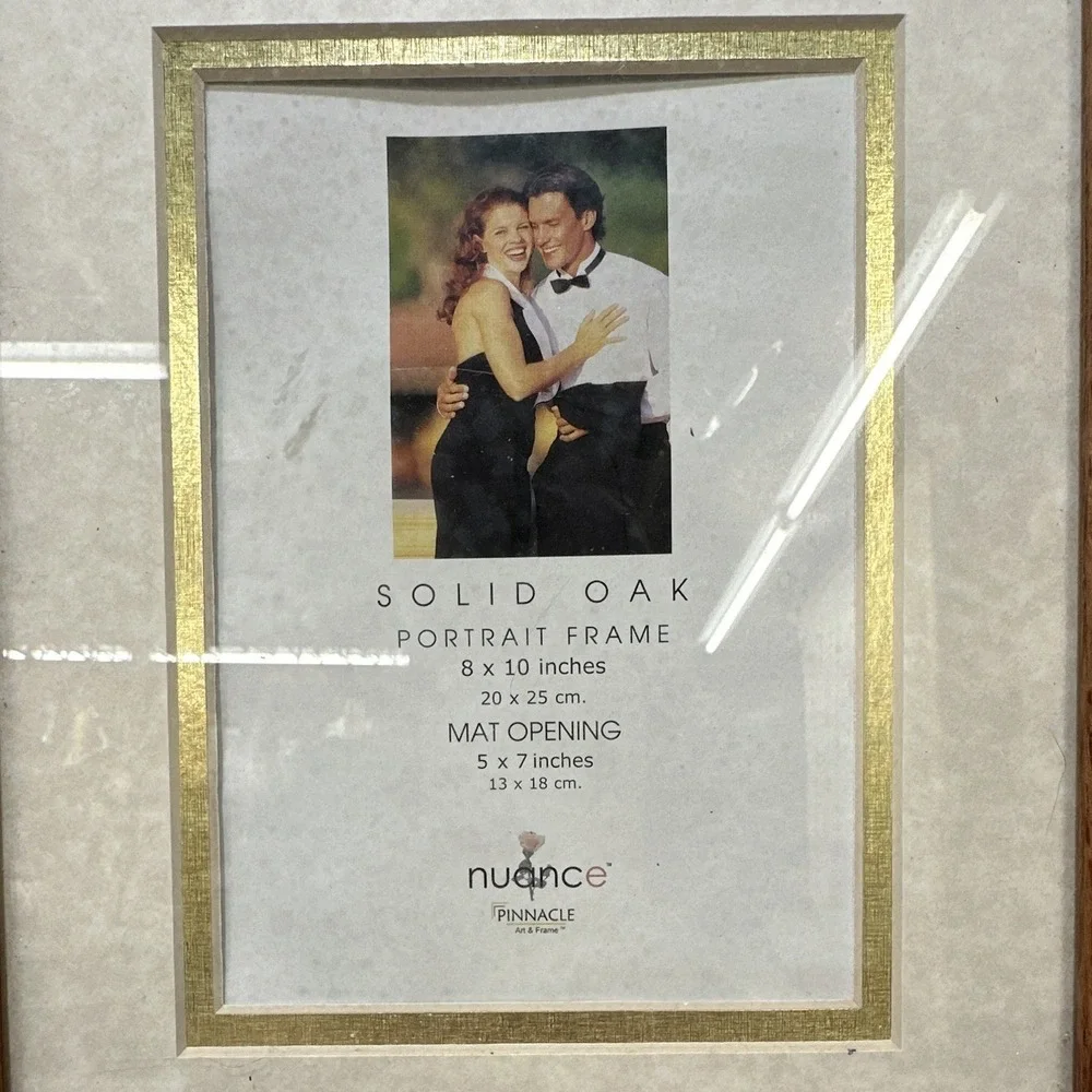 Nuance Solid Oak Wood (Set of 3) Photo Frame 8x10 Portrait Gold Trim *Imperfect